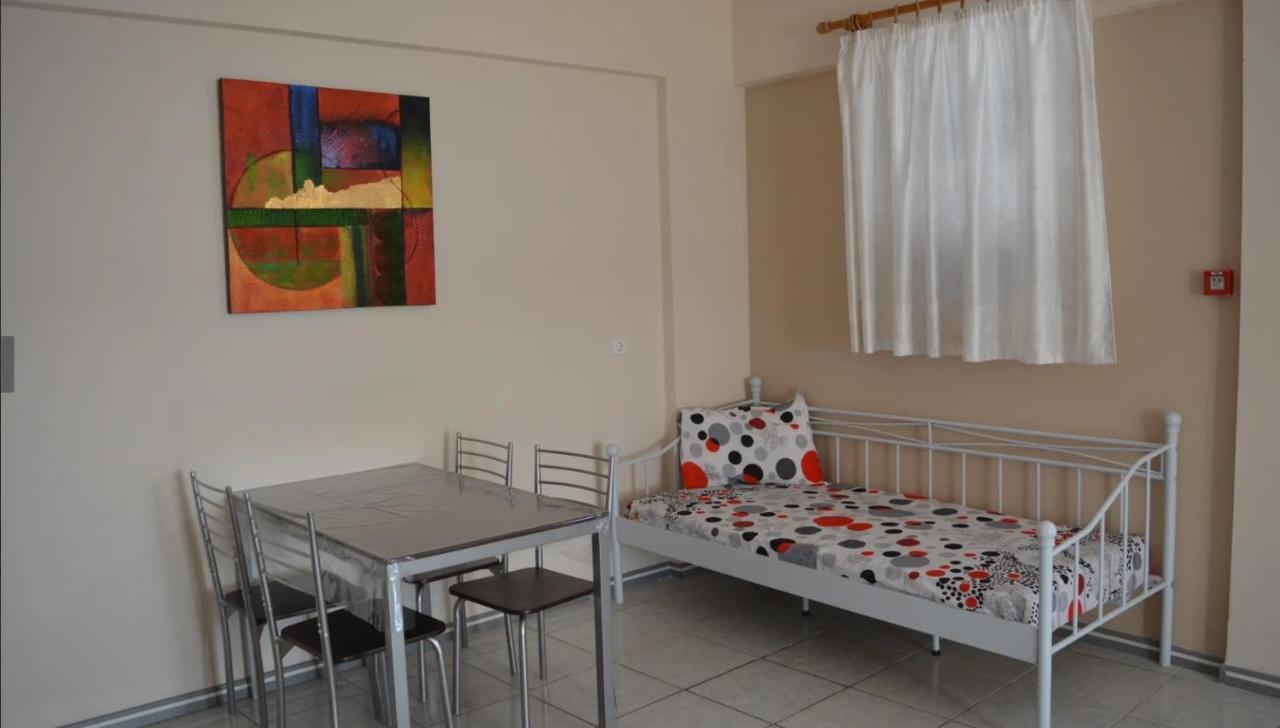 Iro Apartments Paralia Agias Foteinis 외부 사진
