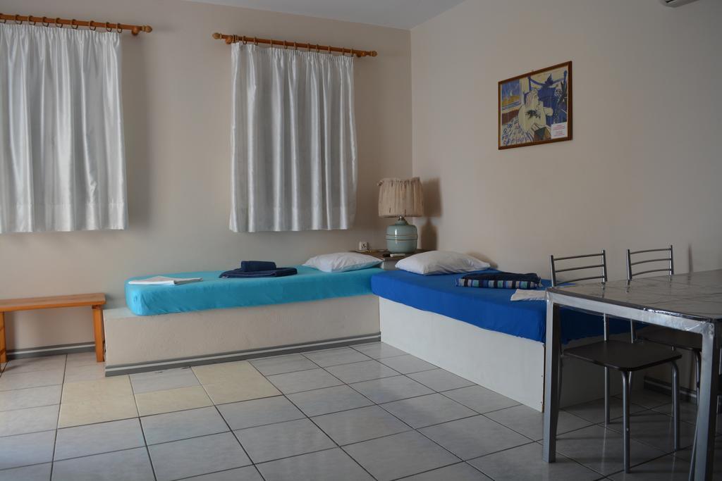 Iro Apartments Paralia Agias Foteinis 외부 사진