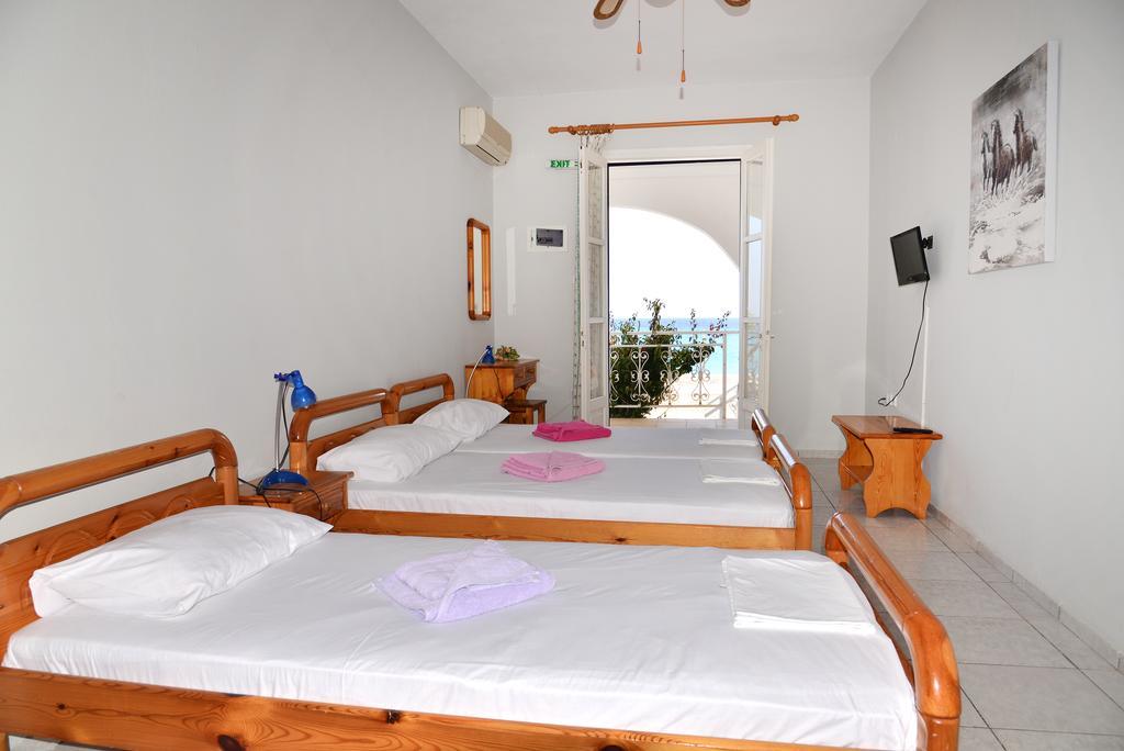 Iro Apartments Paralia Agias Foteinis 외부 사진