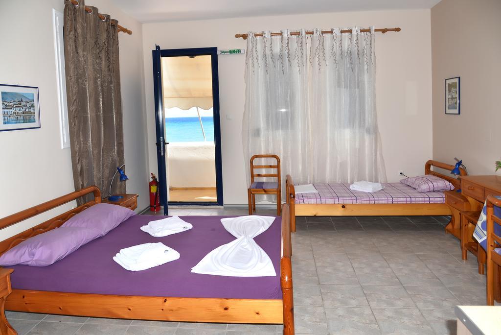 Iro Apartments Paralia Agias Foteinis 외부 사진